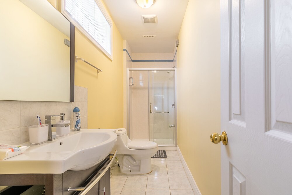 Classic Dormitory Women Only - Room 2 - Bathroom