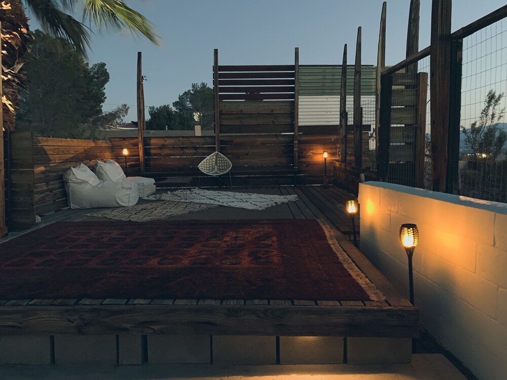Sundeck