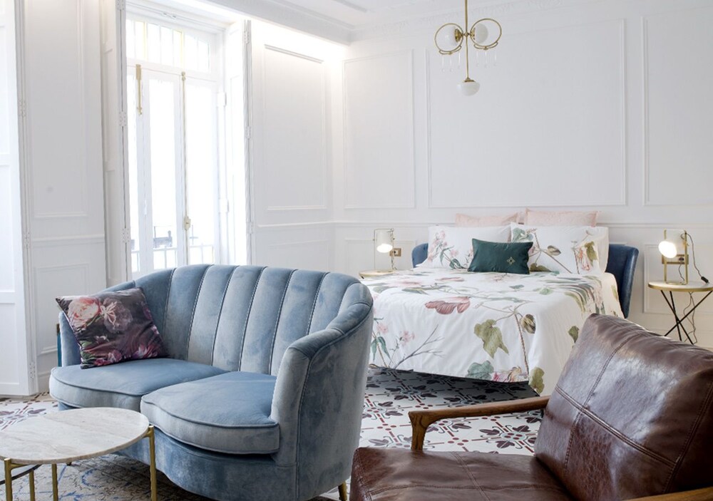 Deluxe Apartment, 1 Bedroom (Laporta) - Featured Image