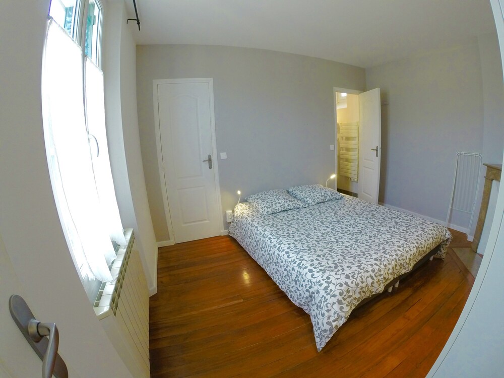 Apartment - Room