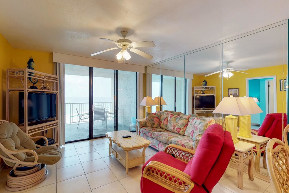 Condo (Seaside Beach & Racquet Club #3603) - Living Area
