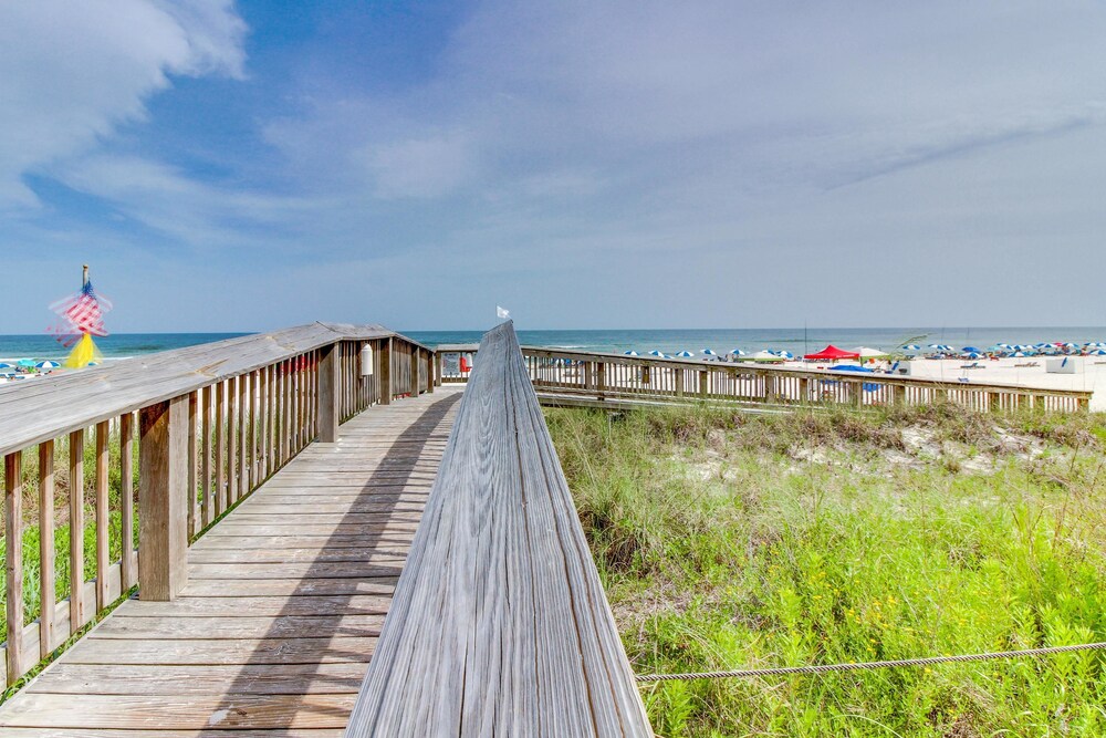 Condo (Seaside Beach & Racquet Club #3603) - Property Grounds