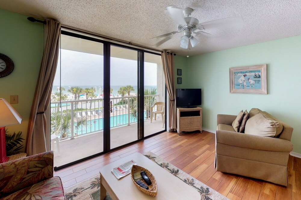 Condo (Seaside Beach & Racquet Club #4311) - Living Area