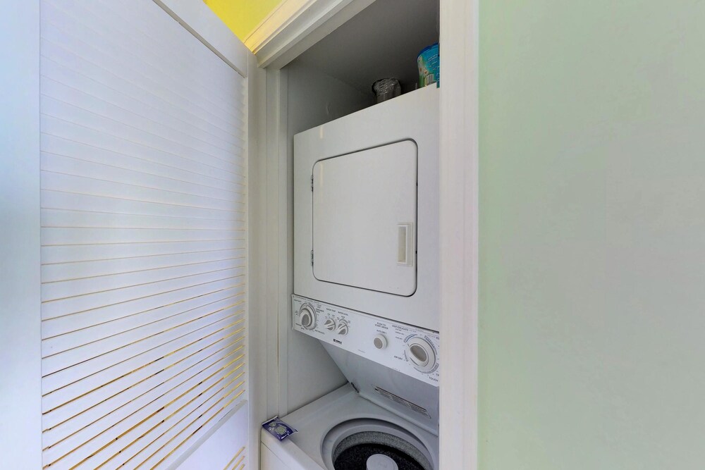 Condo (Seaside Beach & Racquet Club #4311) - Laundry Room