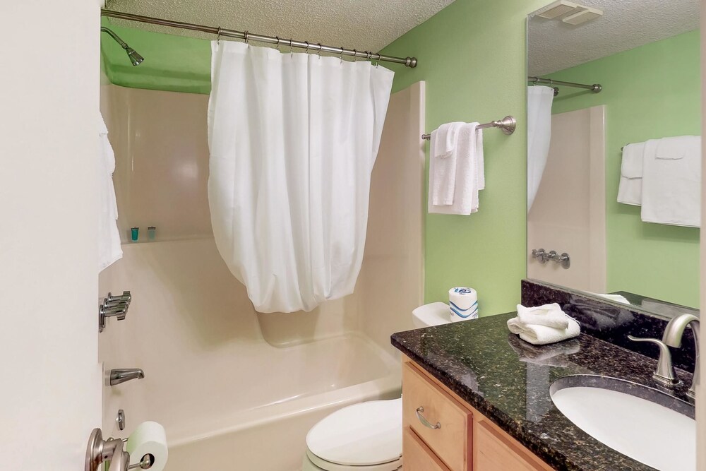 Condo (Seaside Beach & Racquet Club #3603) - Bathroom