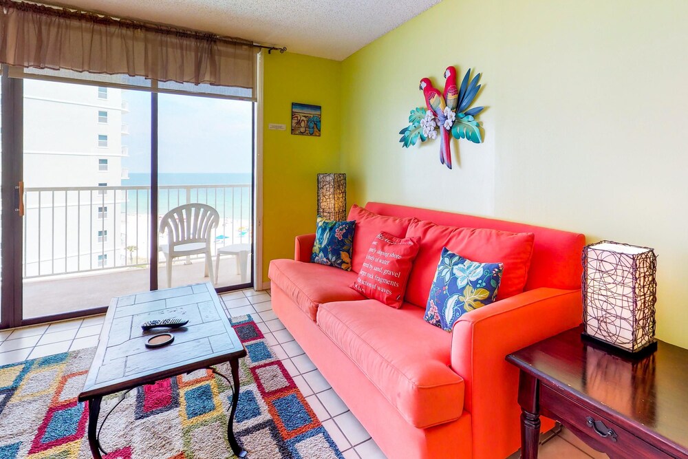 Condo (Seaside Beach & Racquet Club #4811) - Living Area