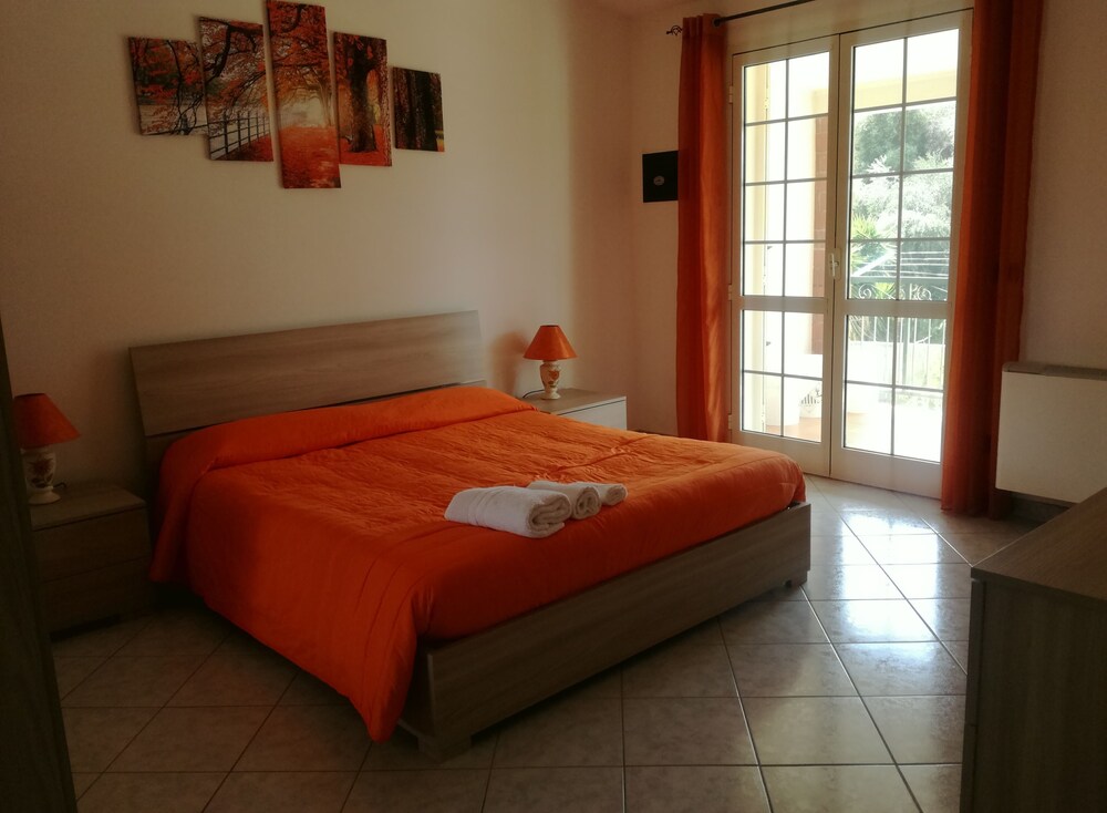 Classic Apartment, 2 Bedrooms - Featured Image