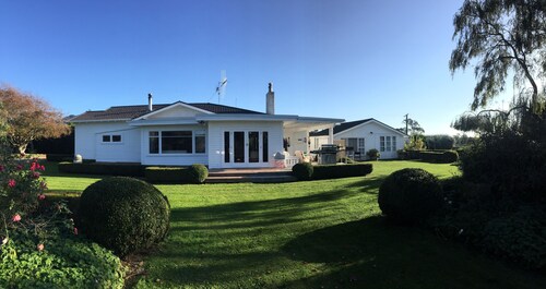 Te Horo Garden Cottage