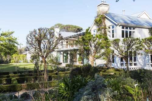 Arambrook Boutique Hotel