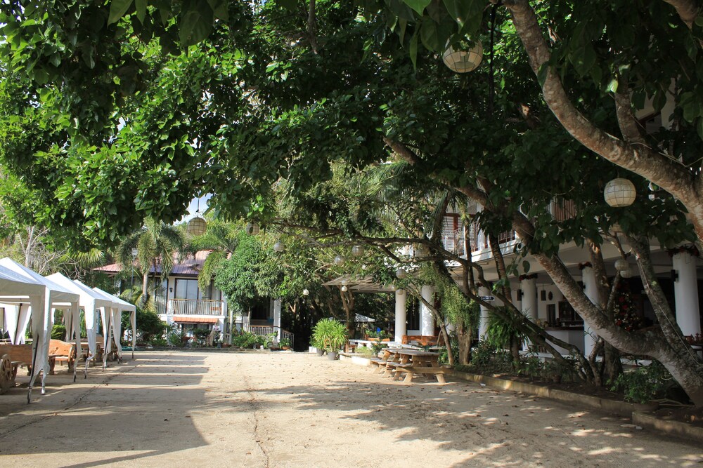 Front of property, Laiya White Cove Beach Resort