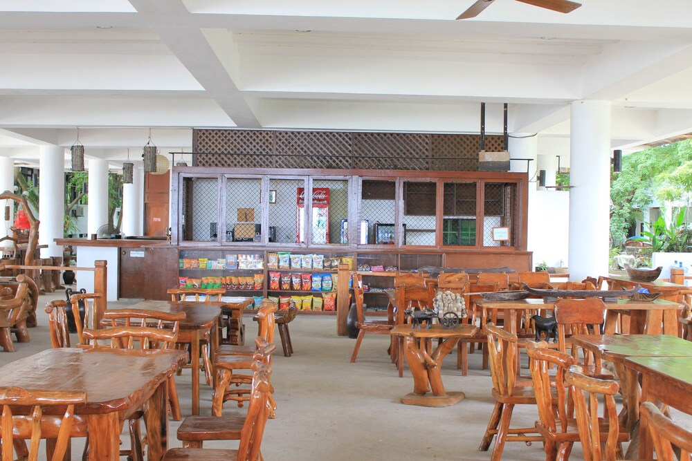 Restaurant, Laiya White Cove Beach Resort