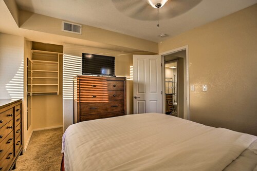 Cozy Condo w/ 2 Suites in Denver Tech Center!