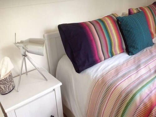 Petit Maison 6 - Holiday Cottage