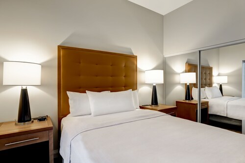 Fully Furnished Short Term Luxury Rental Apartment - Private 1 Bedroom, 1 Bath