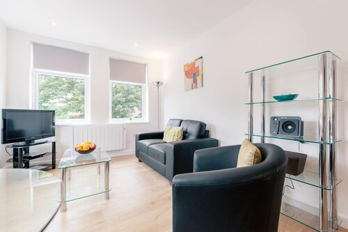 Roomspace Apartments -Swan House