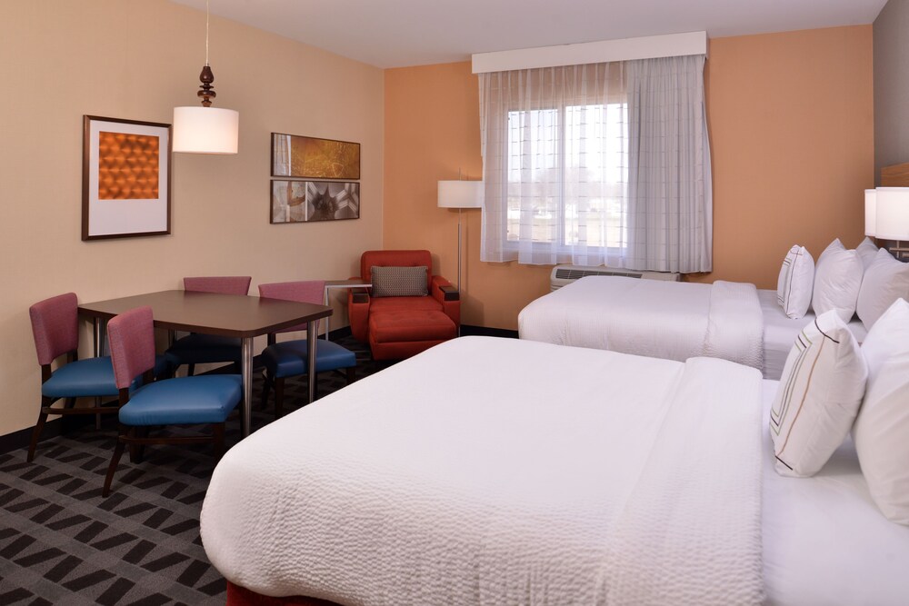 Studio, 2 Queen Beds - Room