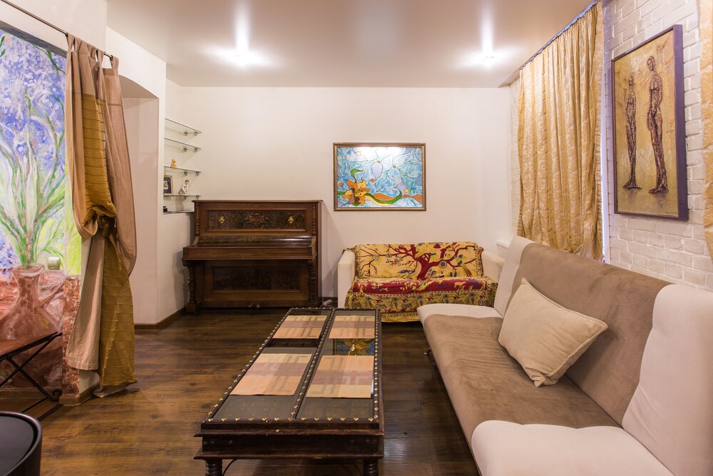 Apartment, 2 Bedrooms - Featured Image