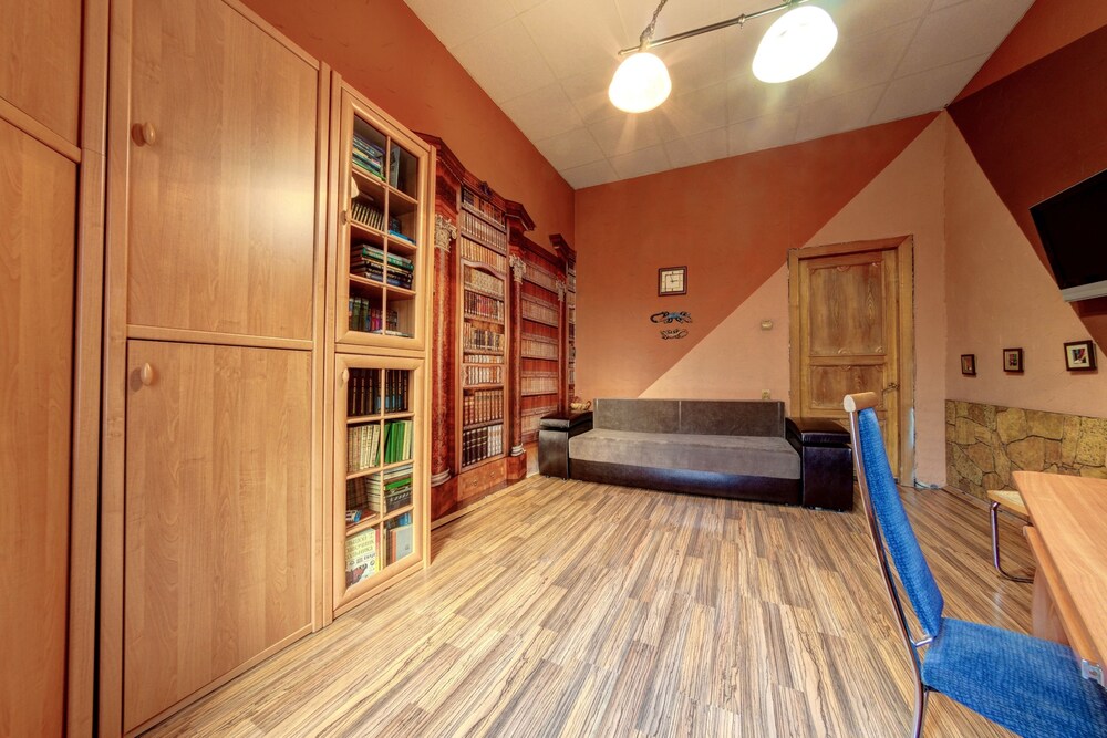 Apartment, 2 Bedrooms - Guestroom