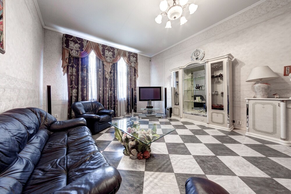 Apartment, 2 Bedrooms - Featured Image