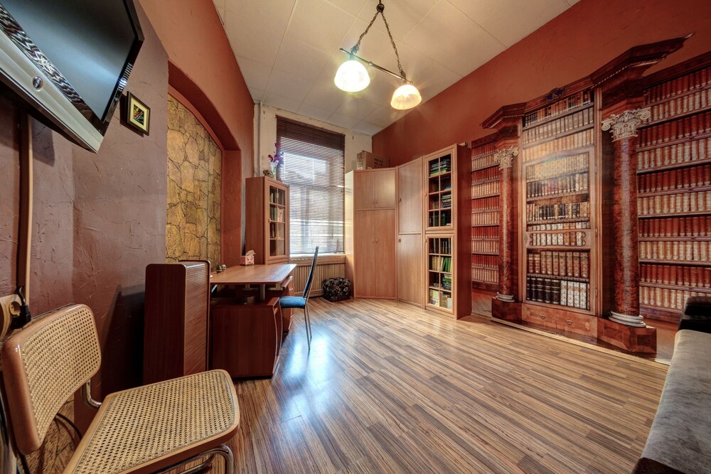 Apartment, 2 Bedrooms - Guestroom