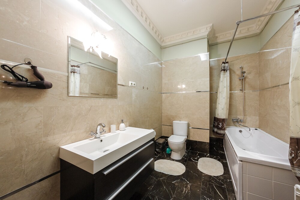 Apartment, 1 Bedroom - Bathroom