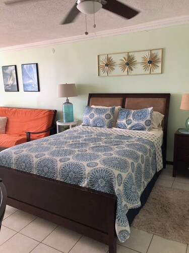 Stunning Ocean Front Apartment Next to El Conquistador Resort