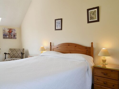 3 bedroom accommodation in Scarning, near Dereham