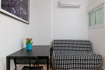 Herzel beach apartment