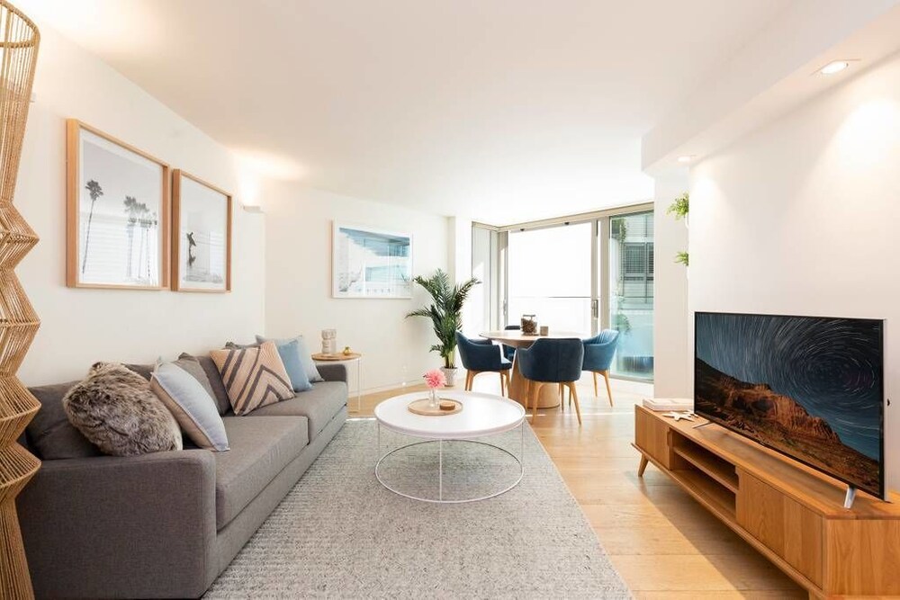 Luxury Studio, 1 Queen Bed with Sofa bed, Non Smoking - Featured Image