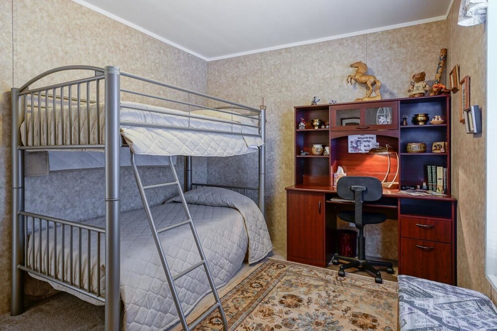 In-Room Business Center