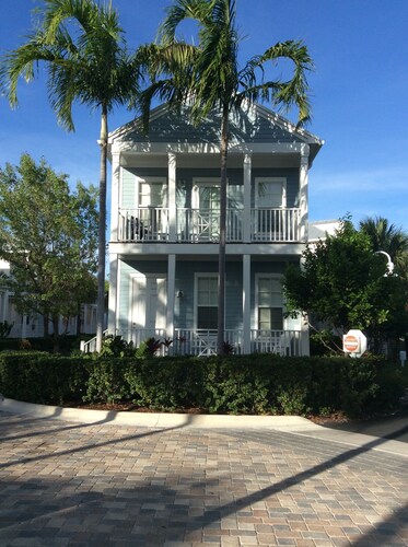 Single Family Home In Angler's Reef Gated Community,Beautiful Ground,Resort Pool