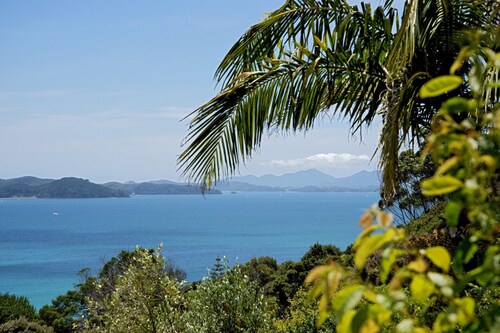 Sunrise View - Russell Bay of Islands