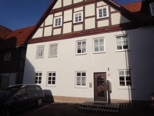 Ferienwohnung, EG 70qm, 2ZKB Badezimmer mit Badewanne, 5 Schlafplätze