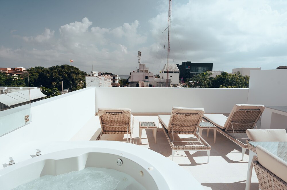 Private Spa Tub
