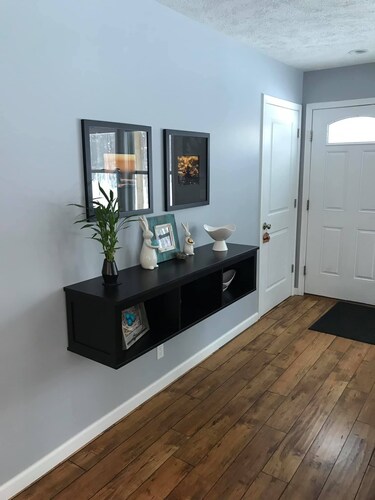 Immaculate, new build home, perfect for couples, close to Sleeping Bear Dunes