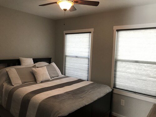 Charming 2 bedroom 1 bath home