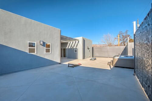 Brand New Home In ABQ Uptown