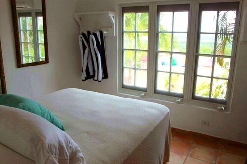 Spectacular Hillside Villa - Best Views on Vieques - As seen on H.G.T.V!