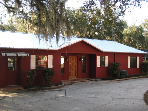 Island Lake Redwood Cottage With Canoe and Grill: Relax, Swim, Fish, Ski, Enjoy