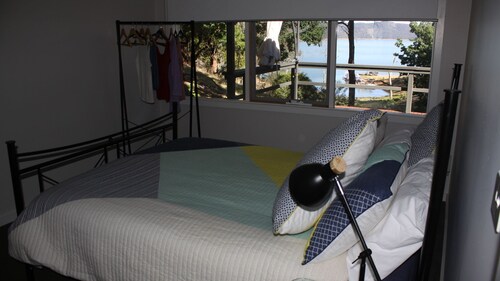 Taylor Bay Waterfront Retreat Lake Eildon