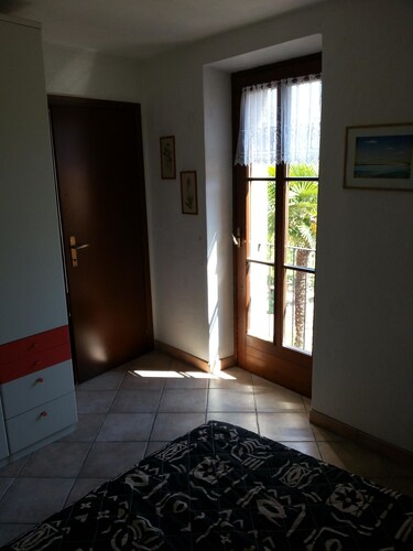 Fewo "Rustico" am Gardasee/Limone,Garten 70 qm,5 Pers m. Pool Zugang, Außsicht
