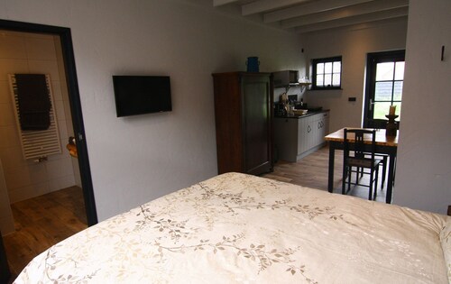 Mooie studio voor 2 personen. Met de naam Windkracht 9