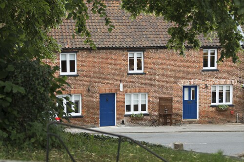 Grade II listed 3 bed cottage - near Sherwood Forest - Still accepting bookings