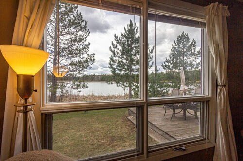 Private Lodge on Private Lake, Embarrass MN. Boat & Motor Cable WiFi Internet
