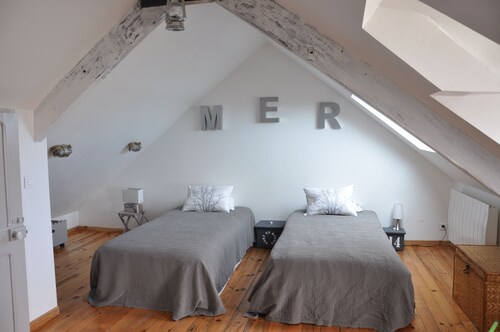 Front de mer, vue d'exception, charme, cheminée et confort haut de gamme, 100m2