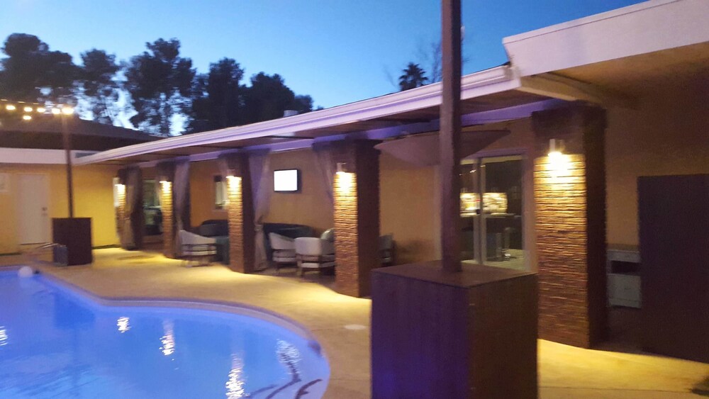 Exercise/Lap Pool