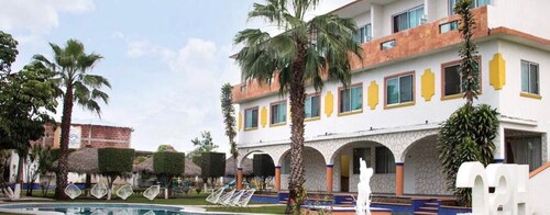 Hotel San Carlos Yautepec
