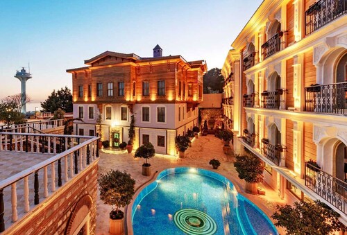 Seven Hills Palace & Spa