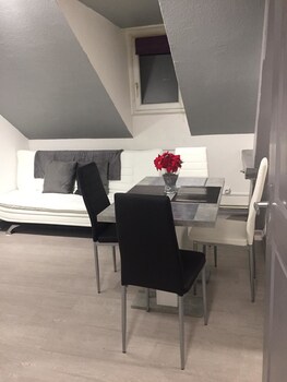 Comfort Stay Basel Aiport 3B46