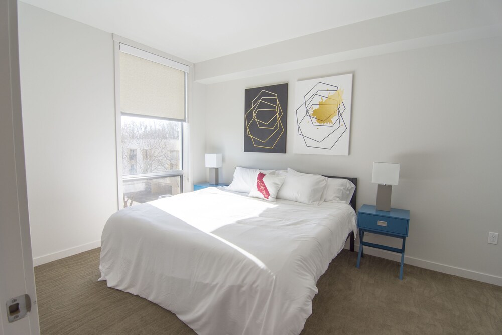 Executive Apartment, 1 King Bed with Sofa bed, Non Smoking, City View - Room